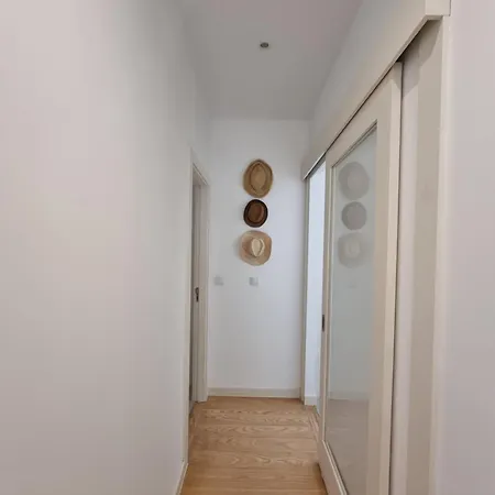 Lavra - Av Liberdade Apartment *