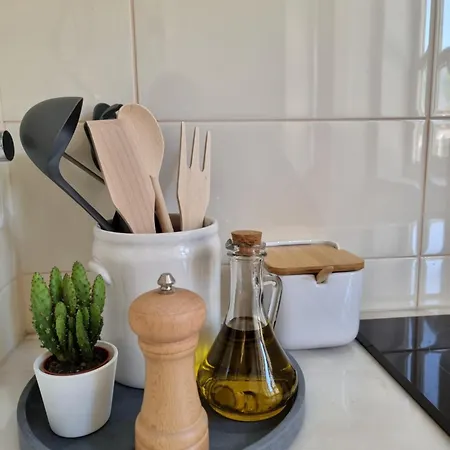 Lavra - Av Liberdade * Lisboa