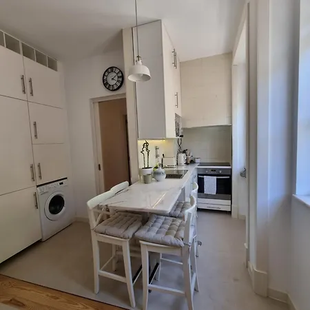 Lavra - Av Liberdade Apartment Lisbon