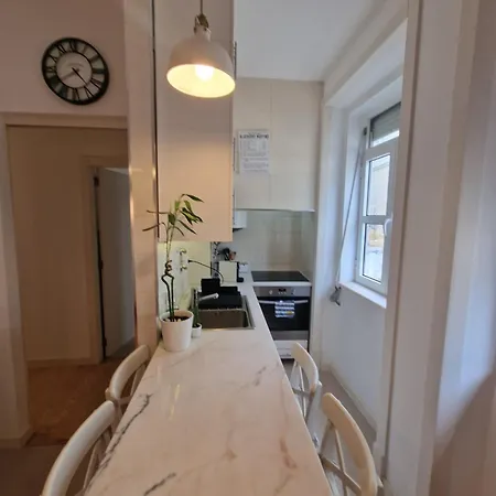 Apartment Lavra - Av Liberdade Lisbon